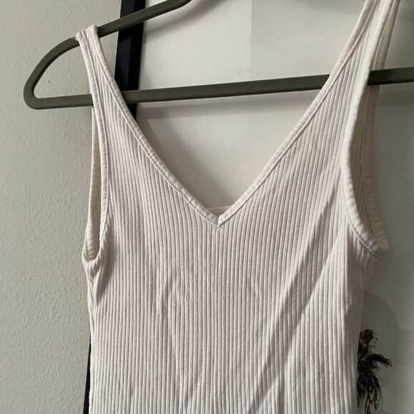 Emma & Sam | EUC Ribbed Ladder Detail Sleeveless Bodysuit in White Size XS - Picture 5 of 8